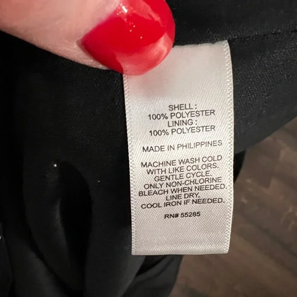 Express Black‎ and White Floral Women's Top XS - Picture 3 of 3